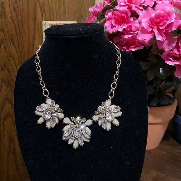 J.Crew Jeweled Teardrop Pastiche Crystal Statement Necklace - Picture 1 of 3